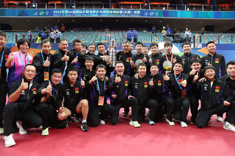 الصورة: فوز منتخب الرجال الصيني ببطولة العالم الـ 56 لكرة الطاولة