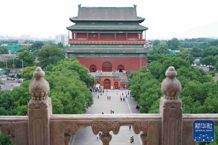 بكين تطلق مسارات سياحية للتنزه في المدينة على الدراجات