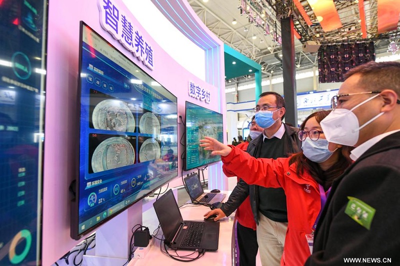 انطلاق معرض دولي هام للتكنولوجيا العالية في جنوب غربي الصين