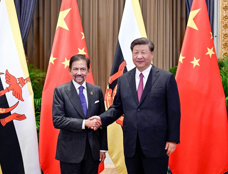 شي يدعو إلى تحويل بحر الصين الجنوبي إلى بحر من السلام والصداقة والتعاون