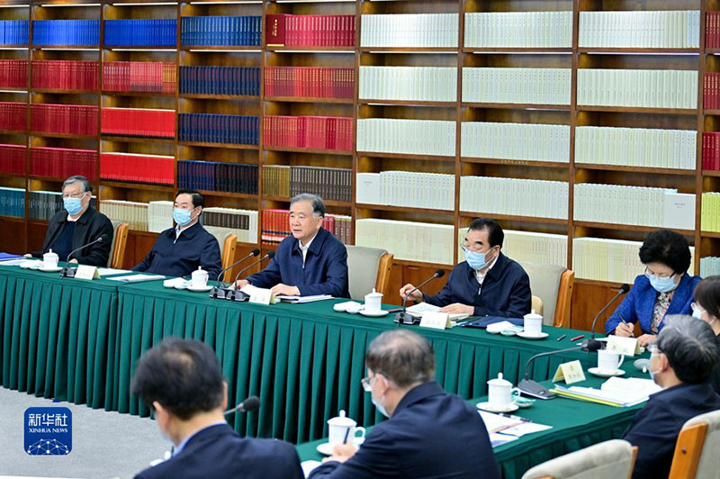 المستشارون السياسيون الصينيون يجتمعون لدراسة المبادئ التوجيهية للمؤتمر الوطني الـ20 للحزب الشيوعي الصيني