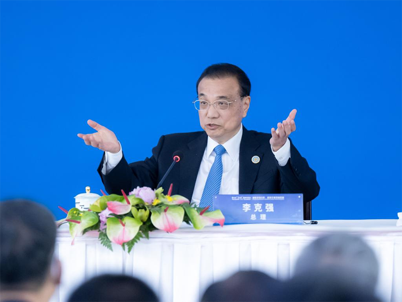 رئيس مجلس الدولة الصيني: الصين تواصل دفع الانفتاح رفيع المستوى وتوسيع الانفتاح المؤسسي