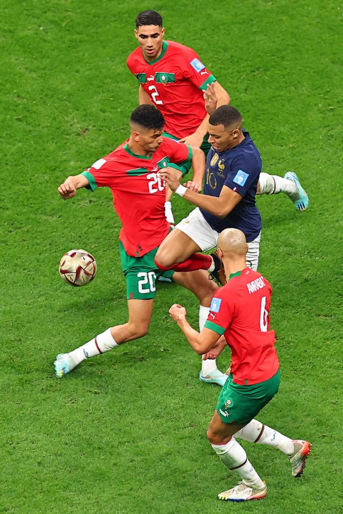 فرنسا تنهي الحلم المغربي وتلحق بالأرجنتين إلى نهائي مونديال قطر