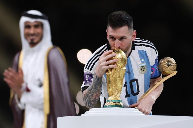 تقرير إخباري: الأرجنتين تتوج بلقب بطولة كأس العالم في قطر للمرة الثالثة في تاريخها