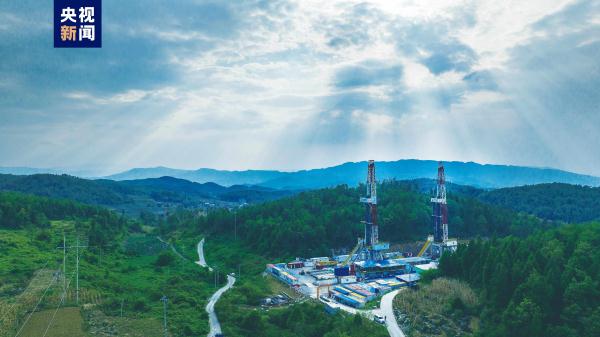 سينوبك تكمل حفرا استكشافيا قياسيا فائق العمق في جنوب غربي الصين