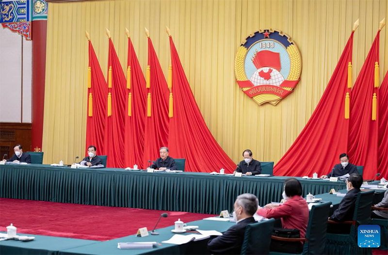 أعلى هيئة استشارية سياسية في الصين تعقد اجتماعا على مستوى القيادة