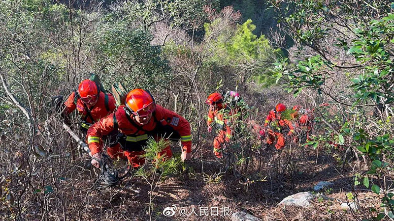 اندلاع حرائق غابات في منطقة قوانغشي بجنوبي الصين