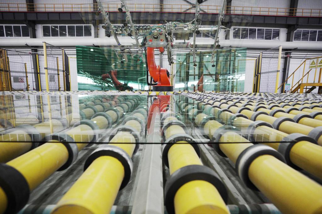 إنتاج الزجاج بشمال شرقي الصين