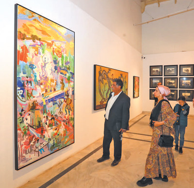 تقرير إخباري: فنانون عرب يشاركون في رسم صورة جديدة للتبادلات الحضارية الصينية العربية