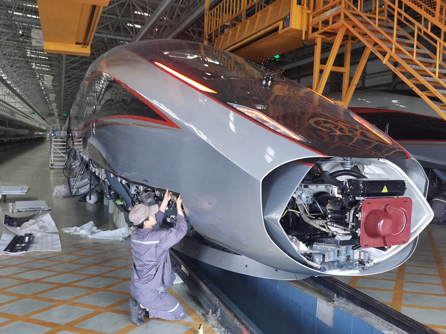 شركة سي آر آر سي تشانغتشون الصينية .. مهد القطار فائق السرعة في الصين