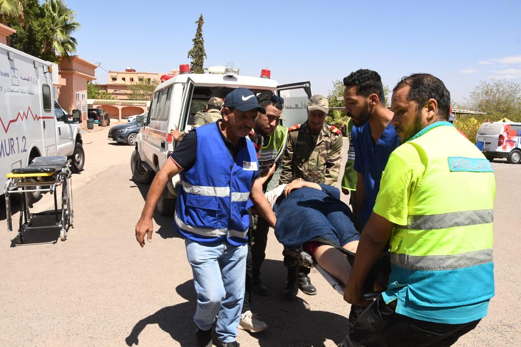 الصورة: استمرار الجهود لمساعدة ضحايا الزلزال في المغرب