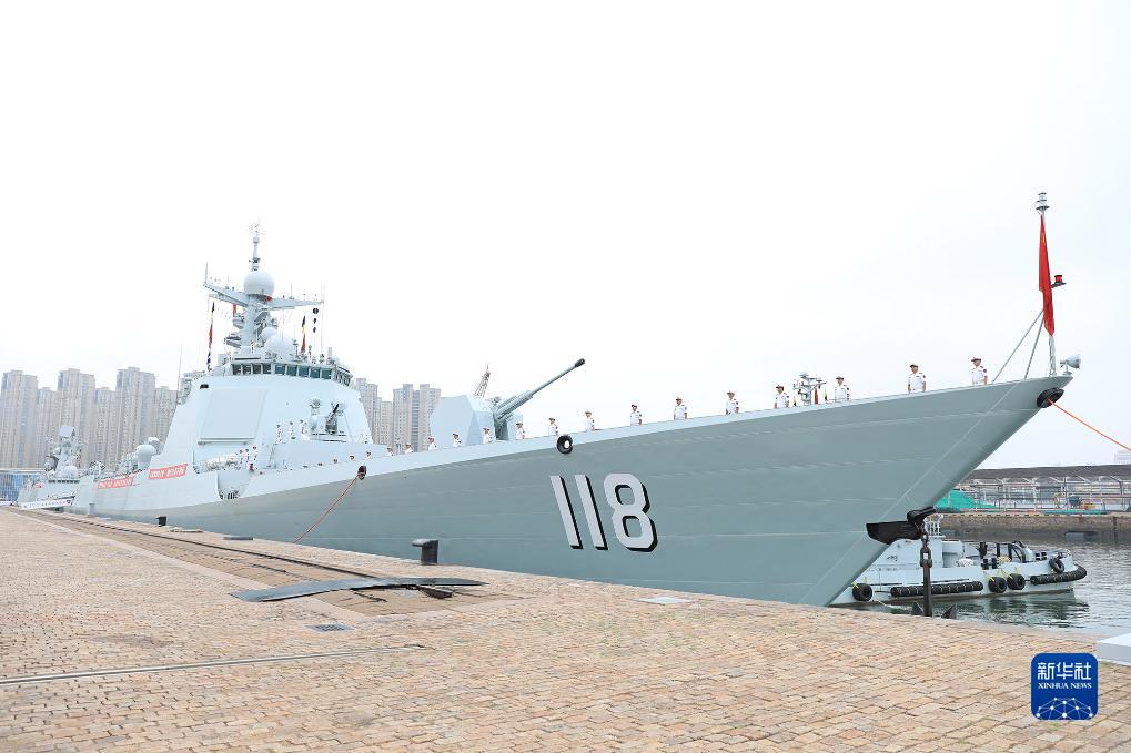 الأسطول البحري الصيني الـ45 يبحر في مهمة مرافقة في خليج عدن