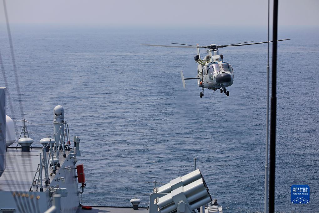 الأسطول البحري الصيني الـ45 يبحر في مهمة مرافقة في خليج عدن