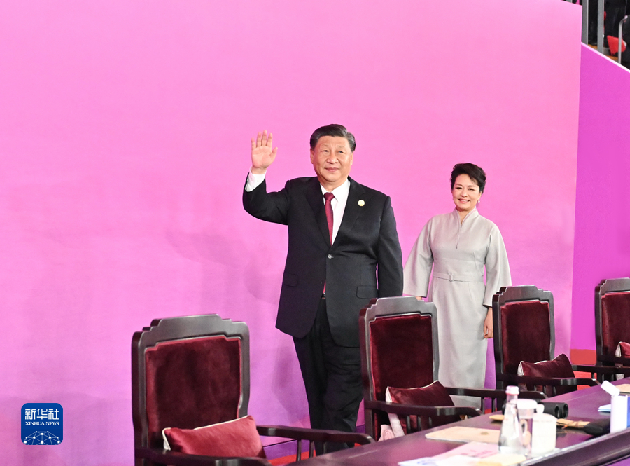 الرئيس الصيني يعلن افتتاح دورة الألعاب الآسيوية الـ19 في هانغتشو
