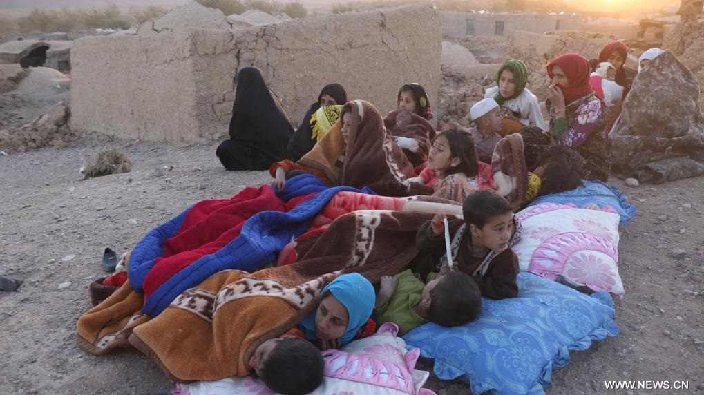 ارتفاع إجمالي عدد الضحايا في زلزالين ضربا أفغانستان إلى أكثر من 2000