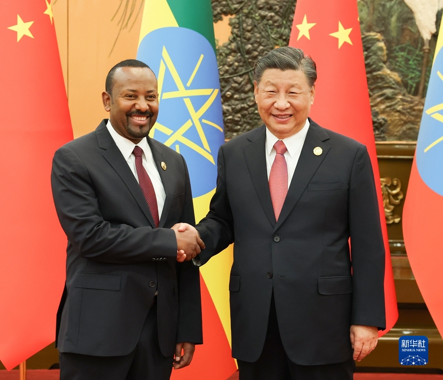 شي يلتقي برئيس الوزراء الإثيوبي