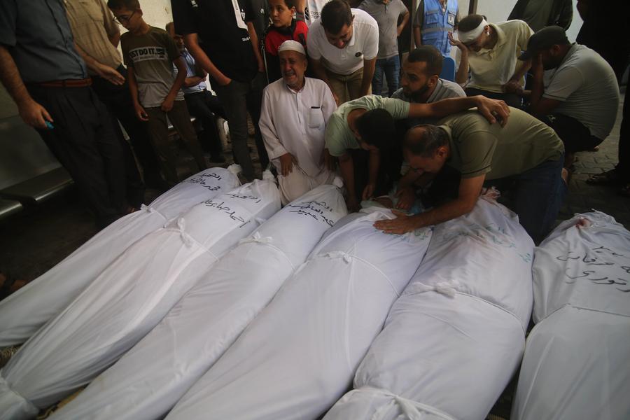 ارتفاع حصيلة القتلى الفلسطينيين في غزة إلى 11180 جراء هجمات إسرائيل