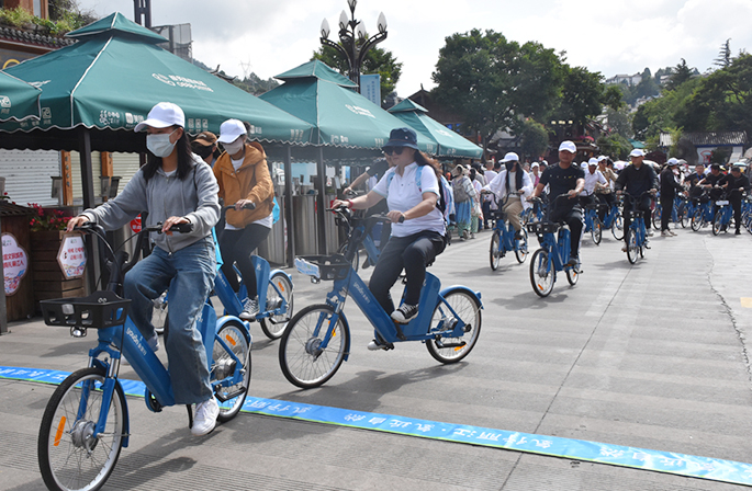 درّاجات الهيدروجين وسيلة نقل جديدة في الشوارع الصينية لتقليل الانبعاثات