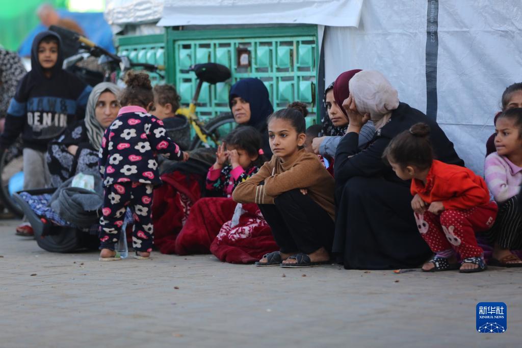 ارتفاع حصيلة القتلى الفلسطينيين إلى 15523 جراء هجمات إسرائيل على غزة منذ 7 أكتوبر الماضي