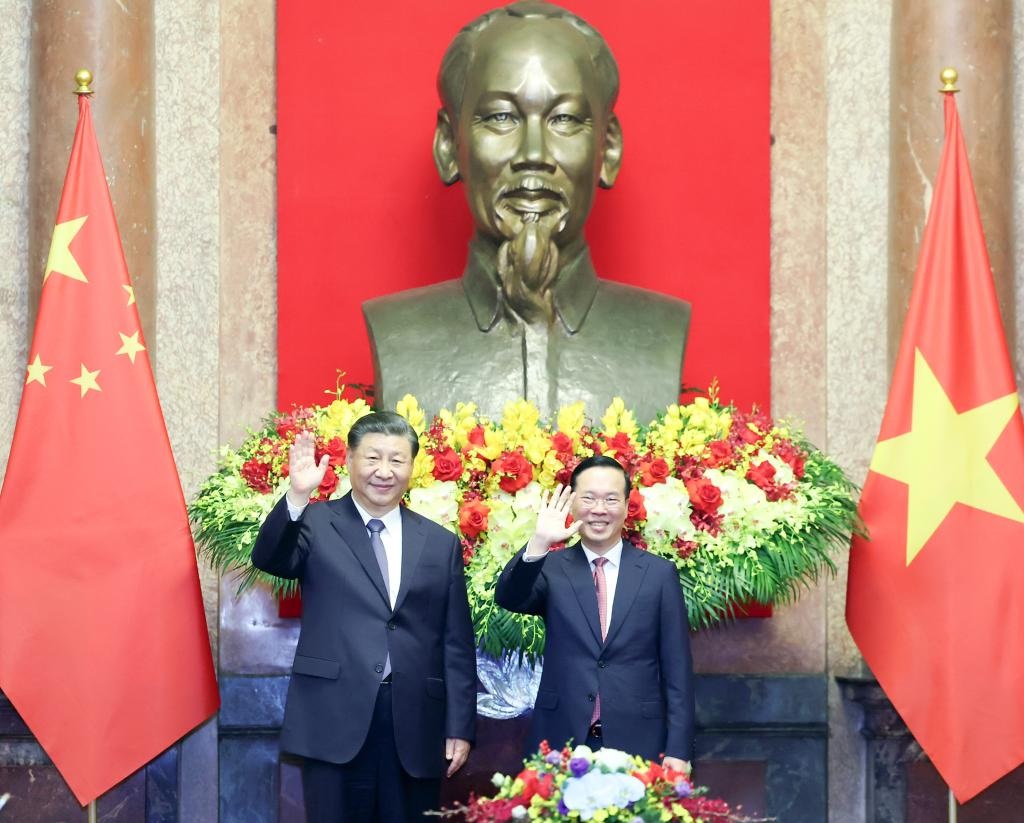 شي يحث على بناء مجتمع مصير مشترك صيني-فيتنامي يحمل أهمية استراتيجية