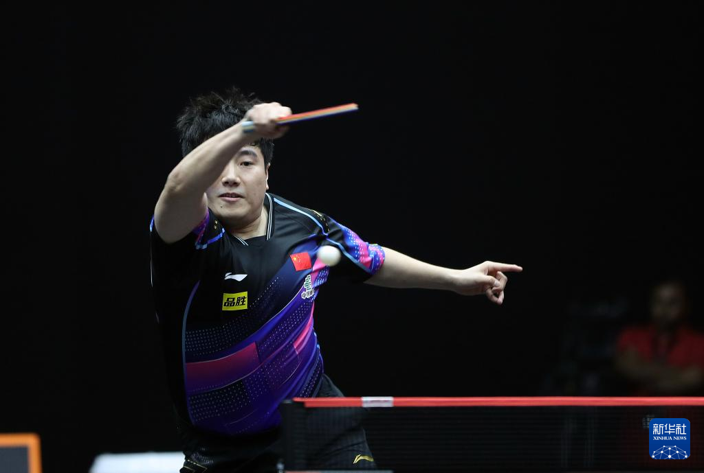 تأهل خمسة صينيين إلى الدور ربع النهائي من بطولة العالم لكرة الطاولة 2023