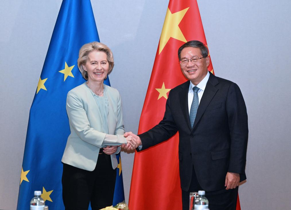 رئيس مجلس الدولة الصيني يقول إن الصين تظل ملتزمة بالشراكة مع الاتحاد الأوروبي