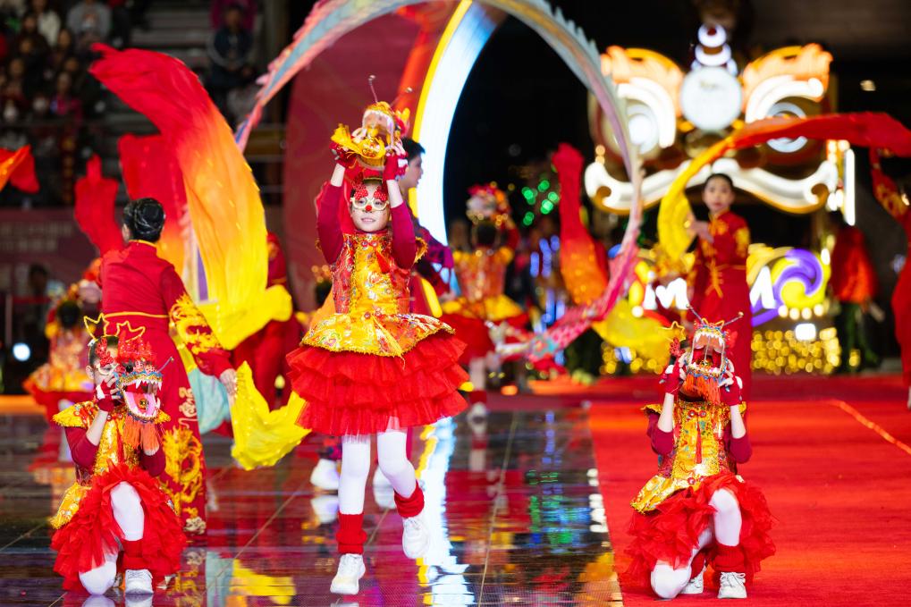 الصور: احتفالات بالسنة القمرية الصينية الجديدة في ماكاو