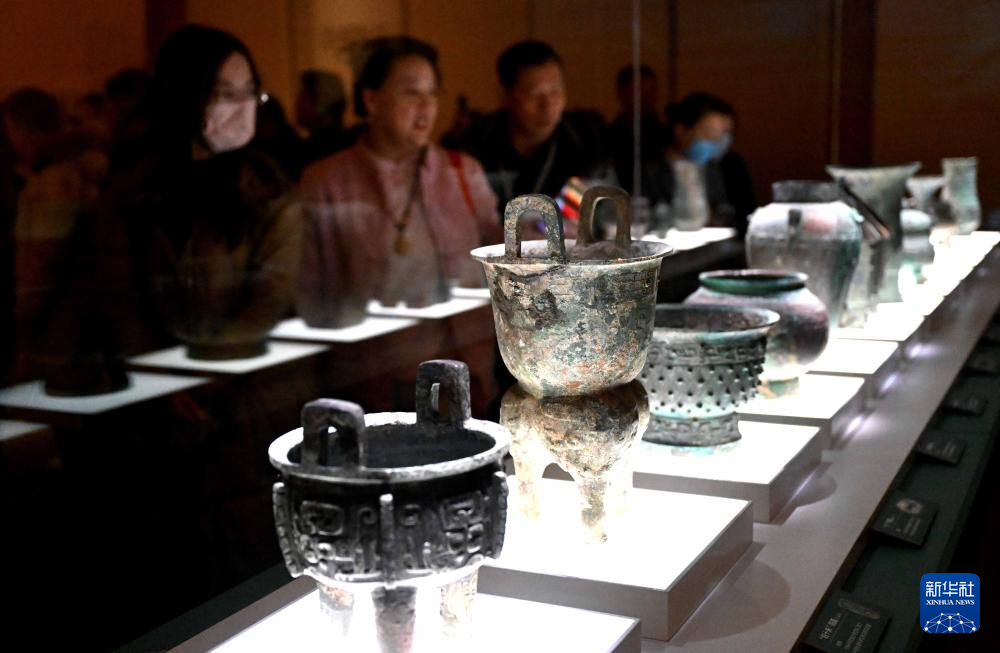 افتتاح مبنى جديد لمتحف يينشوي في موقع أثري لأسرة شانغ الملكية بالصين