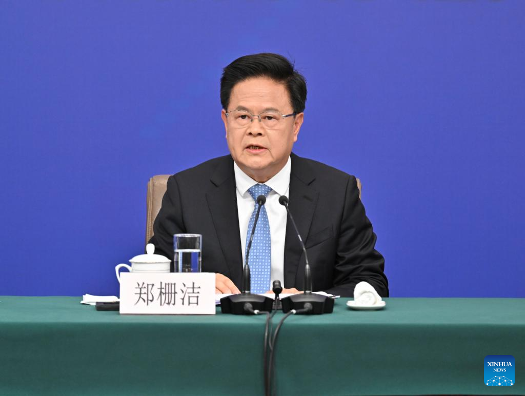 مسؤول: هدف نمو الناتج المحلي الإجمالي في الصين لعام 2024 يمكن تحقيقه من خلال تعزيز الجهود