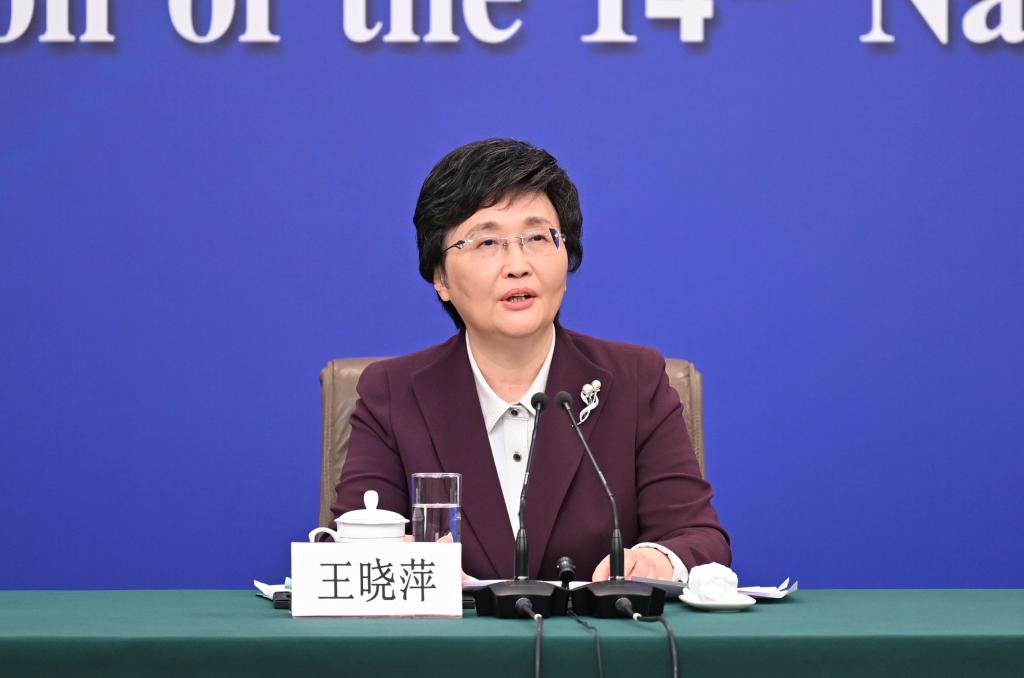 وزيرة: الصين تبذل جهودا لتعزيز التوظيف