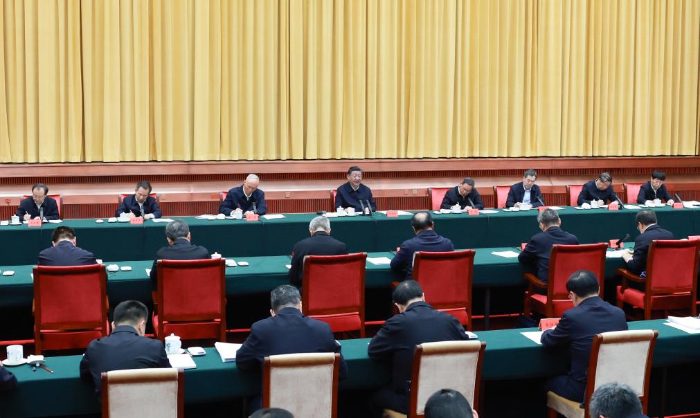 شي يدعو إلى بذل جهود قوية لتعزيز تنشيط المنطقة الوسطى في الصين