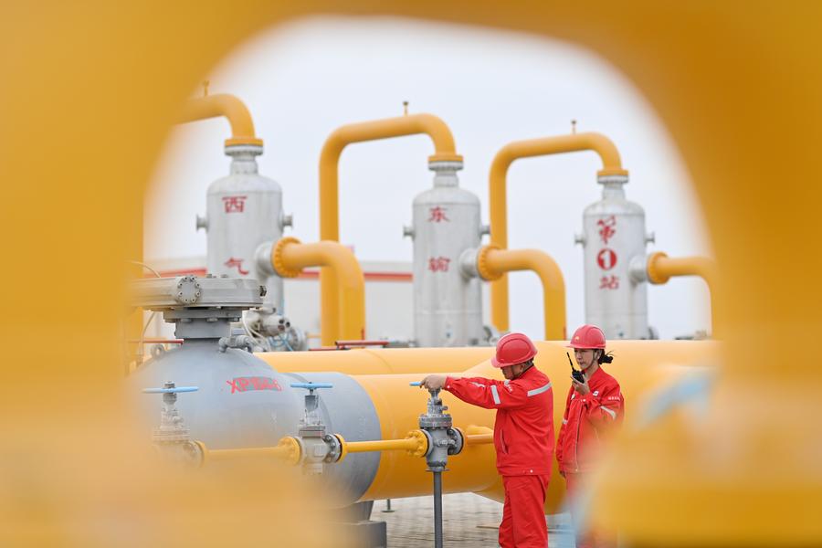 حقل تاريم النفطي يوفر 350 مليار متر مكعب من الغاز الطبيعي إلى المناطق الوسطى والشرقية في الصين