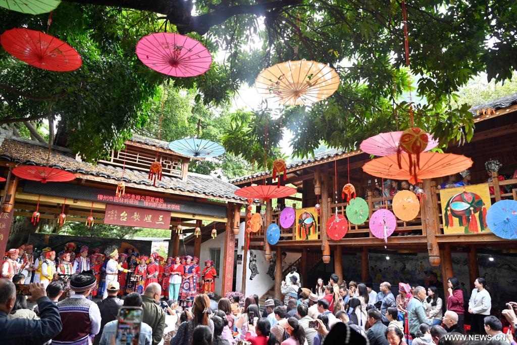 الاحتفال بعيد شانغسي في جنوبي الصين