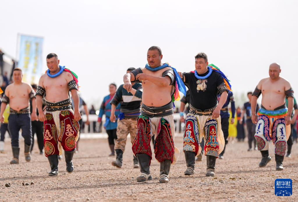 افتتاح مهرجان الحُوار للسياحة الثقافية لعام في منغوليا الداخلية 2024