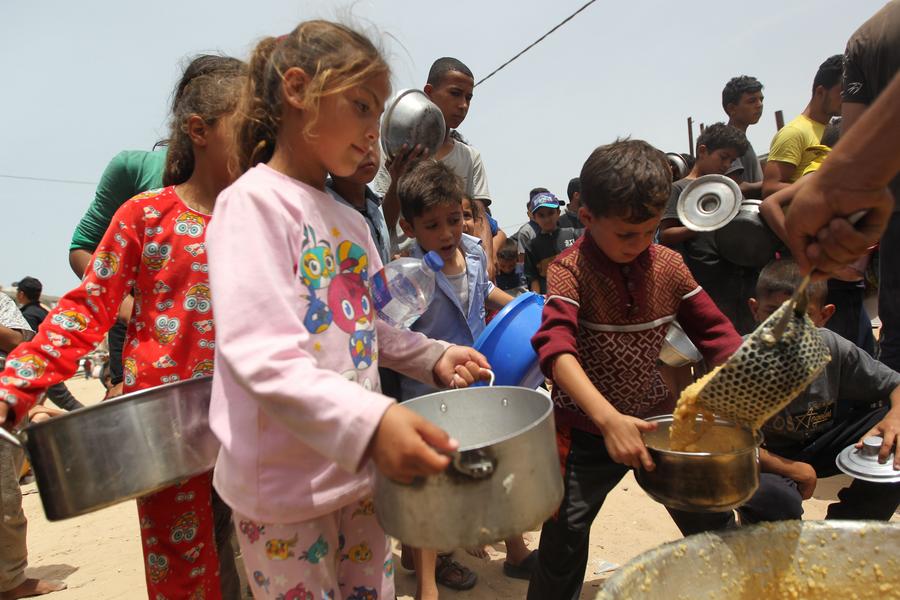 الأونروا: المعابر البرية الطريقة الأكثر جدوى لتوصيل المساعدات إلى غزة من الرصيف المائي