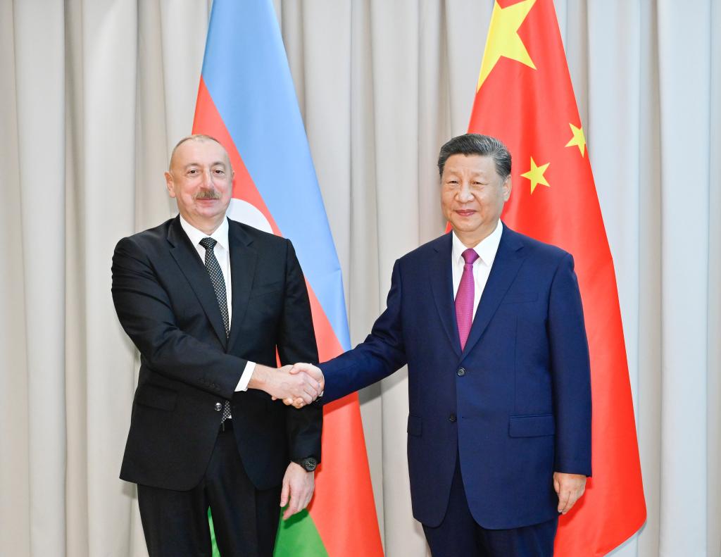 شي: الصين وأذربيجان تحدثان العلاقات الثنائية إلى شراكة استراتيجية
