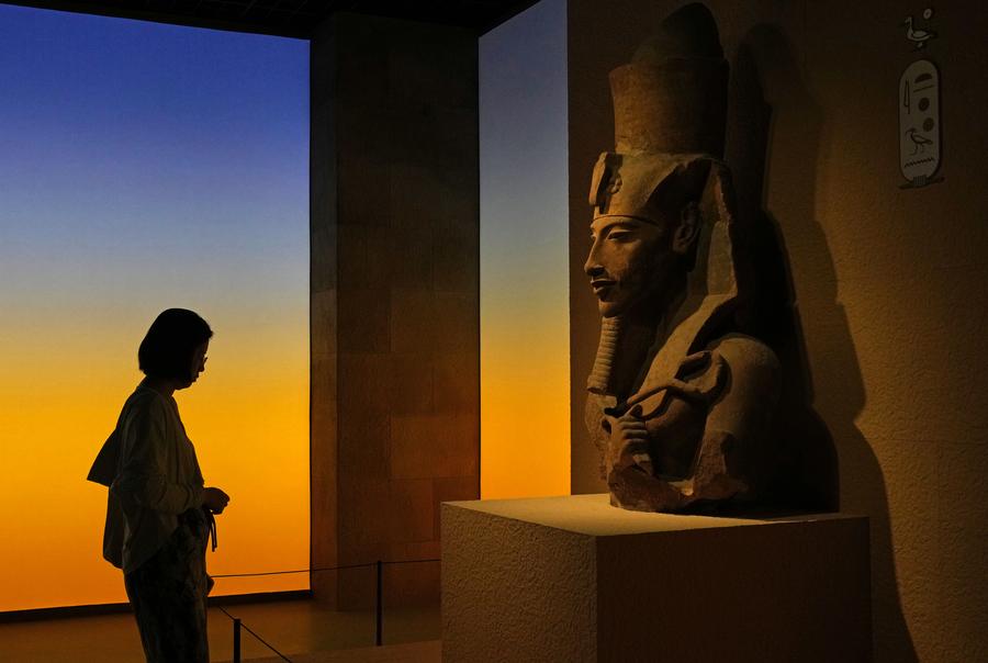 مقابلة : مسؤول مصري: معرض الآثار المصرية بشانغهاي يعزز التبادلات الثقافية ويزيد الجذب السياحي