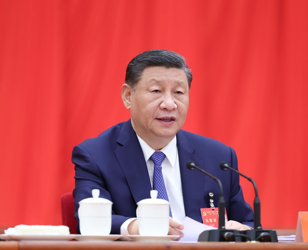 اللجنة المركزية للحزب الشيوعي الصيني تعتمد قرارا بشأن تعزيز تعميق الإصلاح على نحو شامل