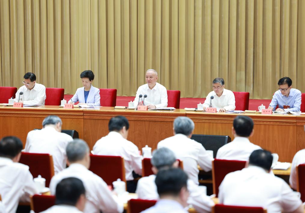 مسؤول بارز بالحزب الشيوعي الصيني يدعو إلى تدعيم المبادئ التوجيهية للجلسة الكاملة للحزب