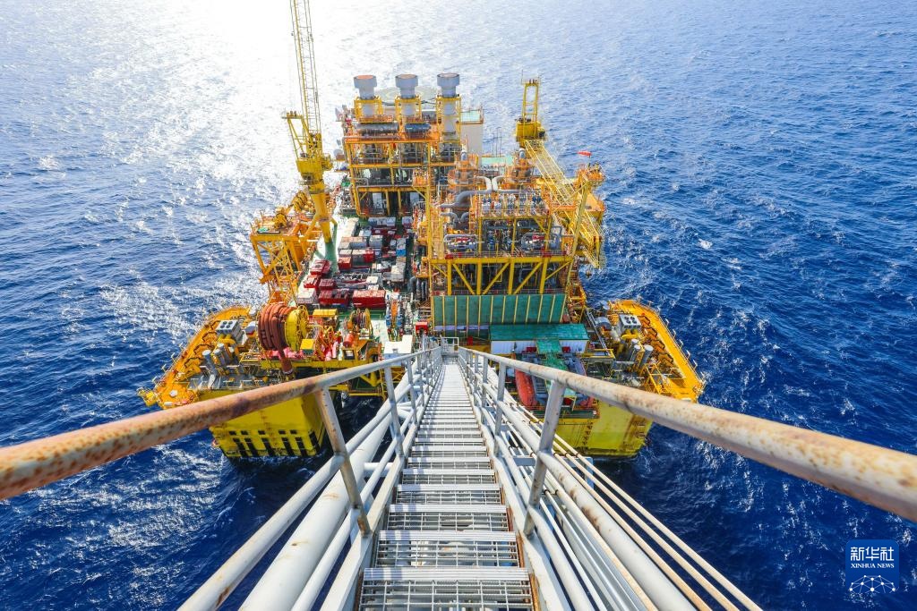 بدء العمليات التشغيلية للمرحلة الثانية من أكبر حقول الغاز البحري في الصين