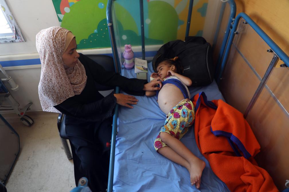 الصورة: معاناة أطفال غزة بسبب الجوع