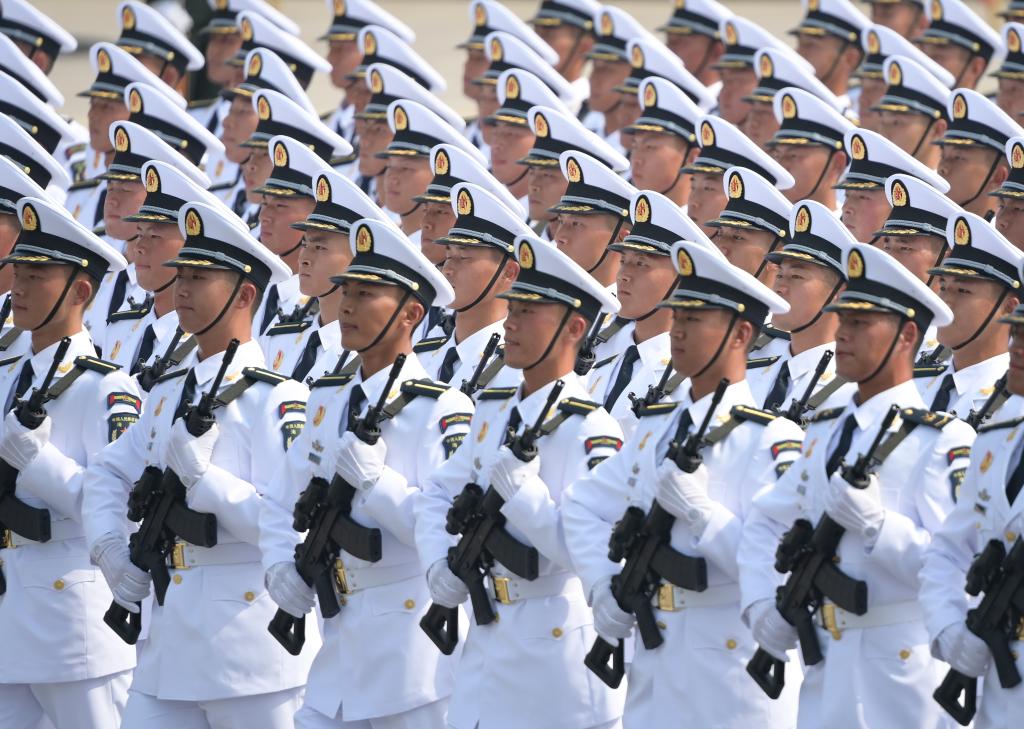 الصورة: إقامة عرض عسكري بمناسبة إحياء ذكرى يوم النصر في الصين