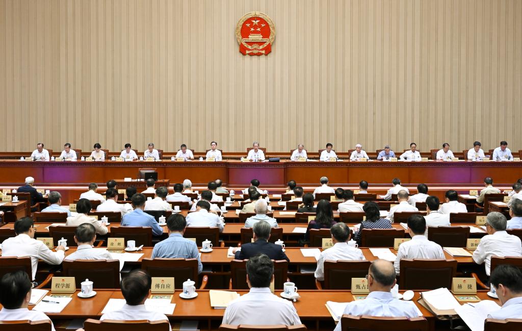أعلى هيئة تشريعية في الصين تختتم جلسة لجنتها الدائمة