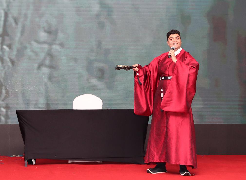 تقرير إخباري: طلاب مصريون يتألقون في نهائيات مسابقة سنوية للغة الصينية