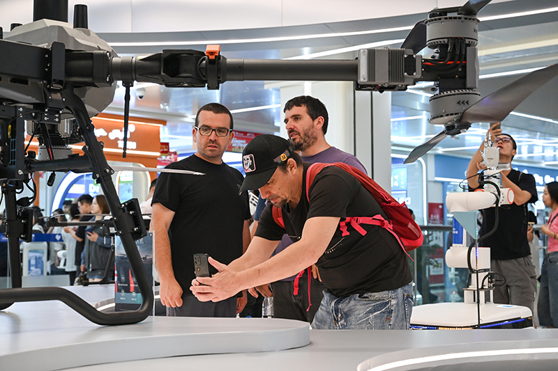 ييوو تدشن مركزها العالمي للتجارة الرقمية، وتقود الجيل السادس من الأسواق