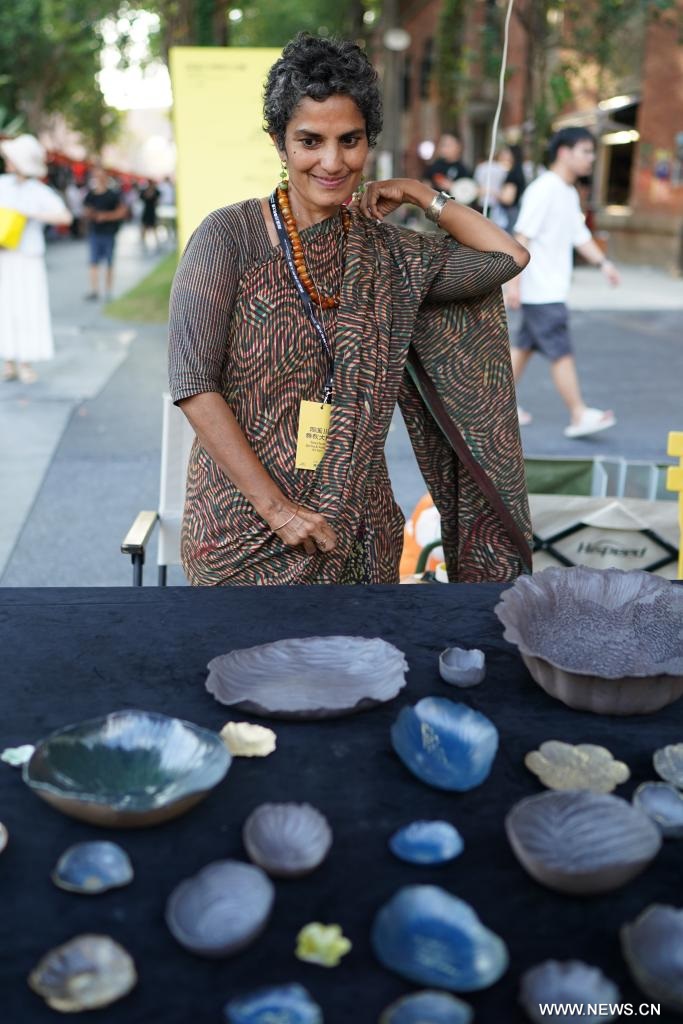 افتتاح معرض دولي للسيراميك في مركز الصين التاريخي للبورسلين