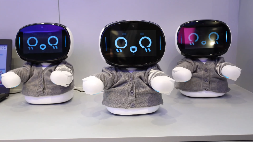 افتتاح أول متجر صيني للروبوتات البشرية