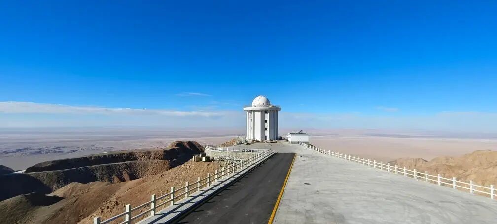 الأول في العالم .. الصين تكشف النقاب عن تلسكوب الأشعة تحت الحمراء المتوسطة لدراسة المجال المغناطيسي الشمسي