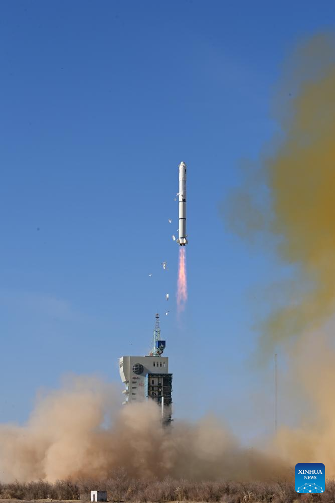 الصين تطلق قمرا صناعيا جديدا للاستشعار عن بُعد