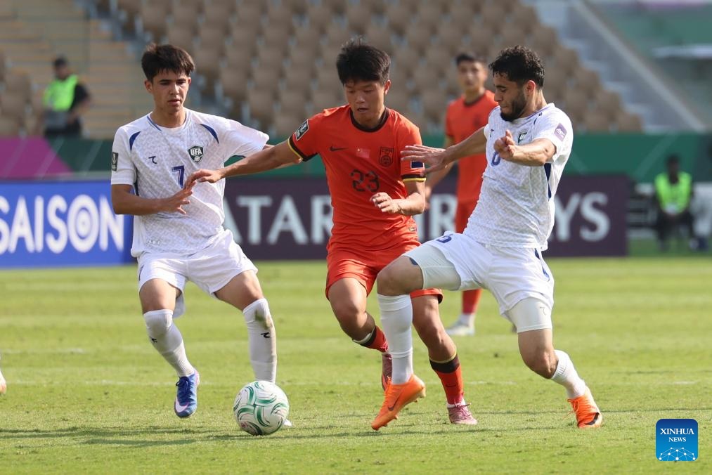 الصين تبلغ نصف نهائي كأس آسيا تحت 23 عاماً لكرة القدم لأول مرة في تاريخها